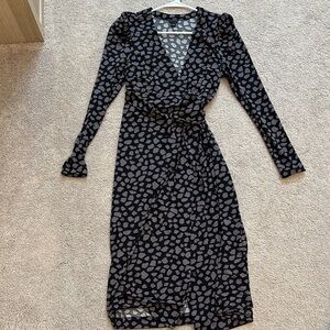 Ann Taylor 4 Long Sleeve V Neck Wrap Dress Grey Black